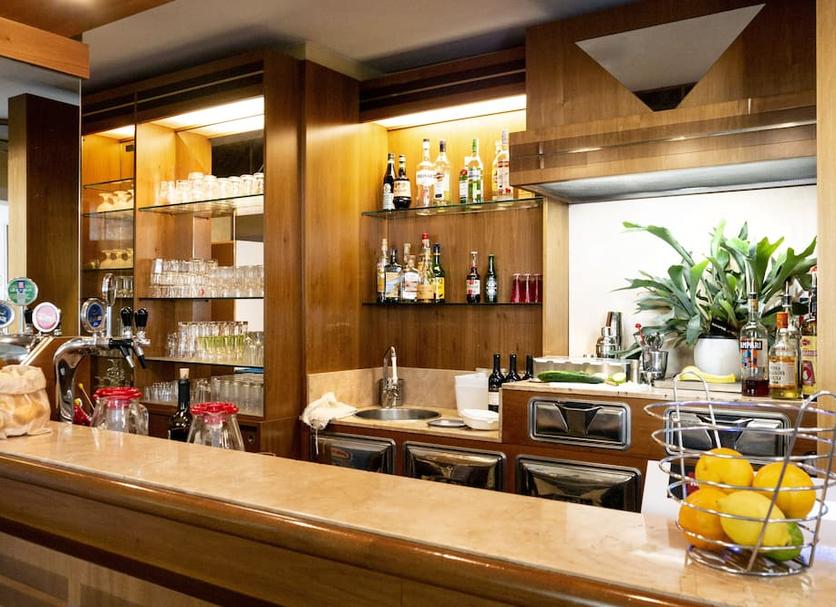 Bar Photo