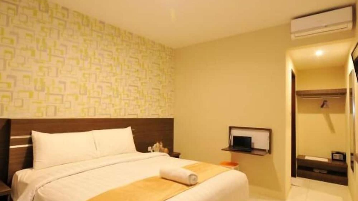 Nutana Hotel