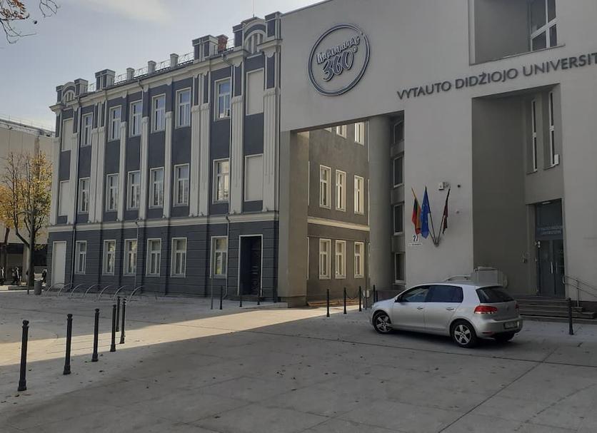 Building Photo
