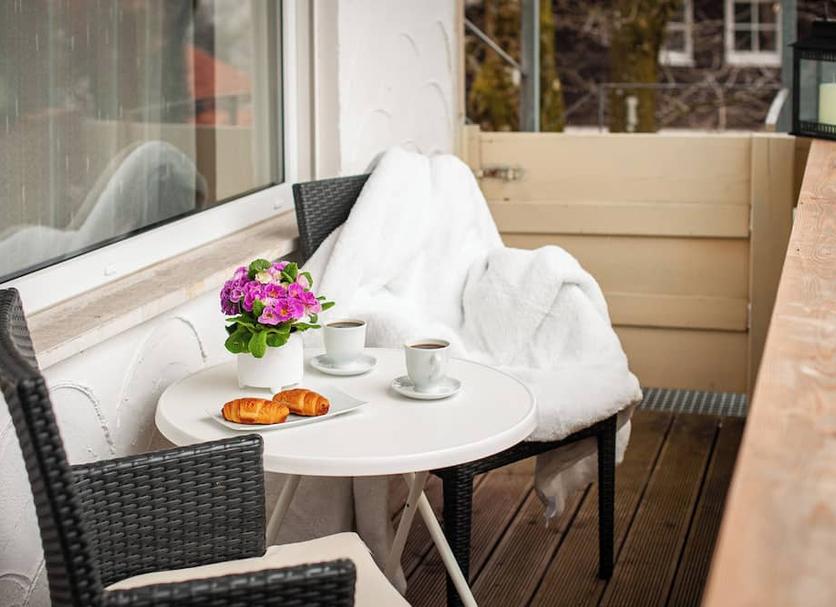 Balcony Photo