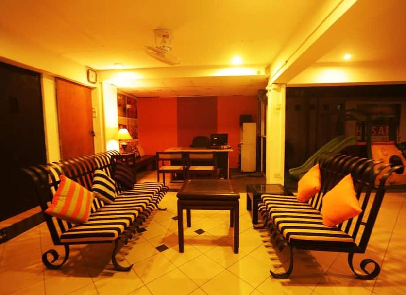 Lounge Photo