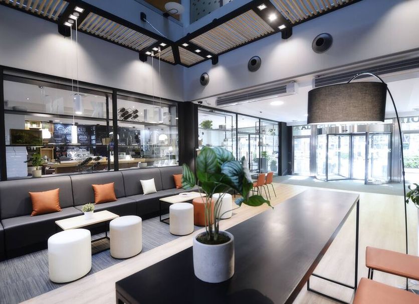 Hotel Entrance Photo