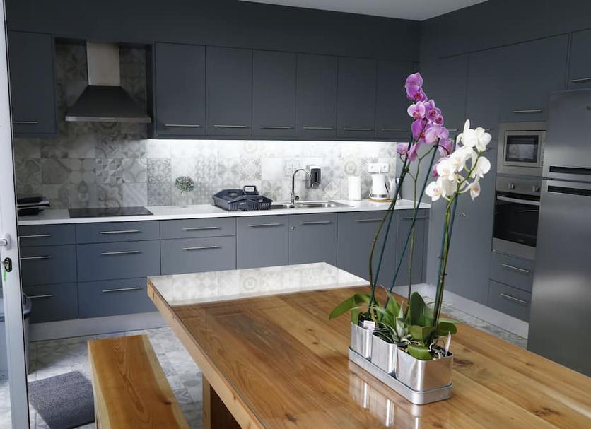Kitchen Photo