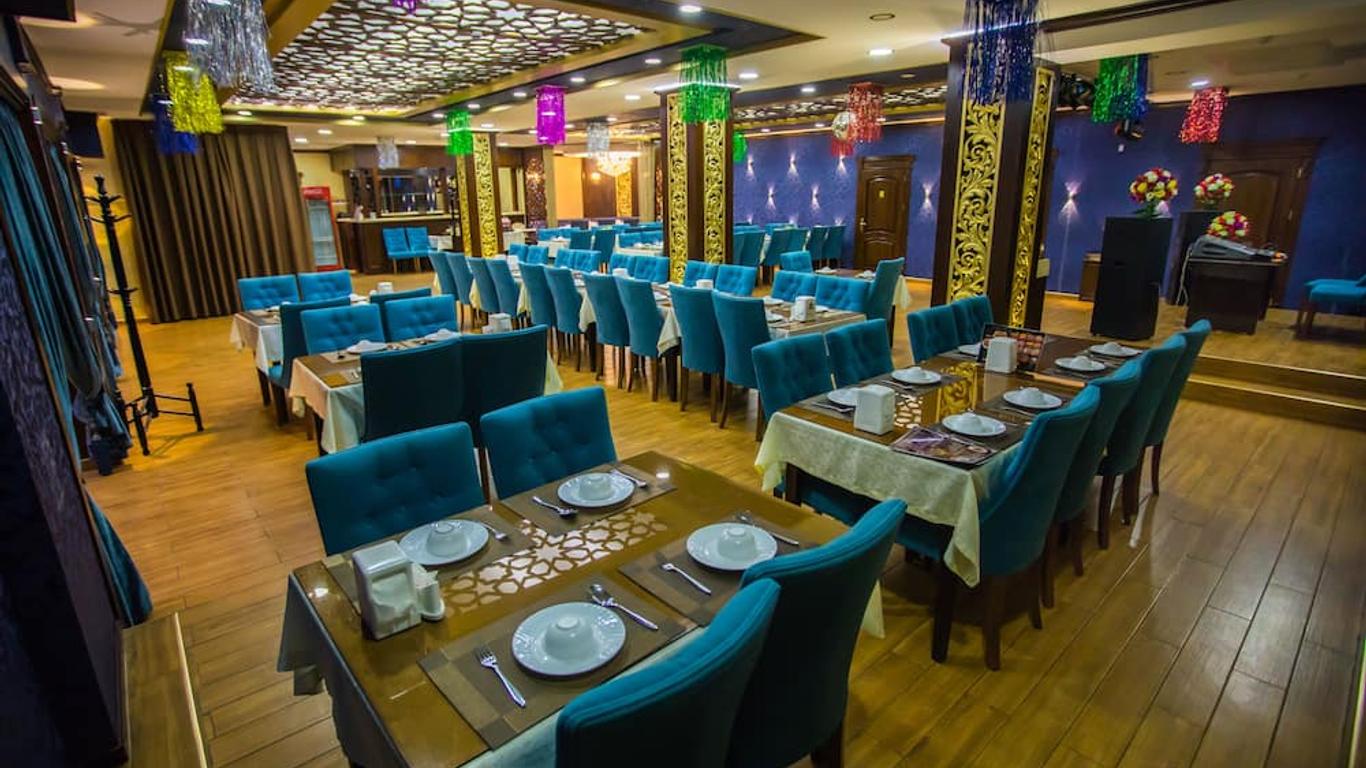 Grand Capital Hotel