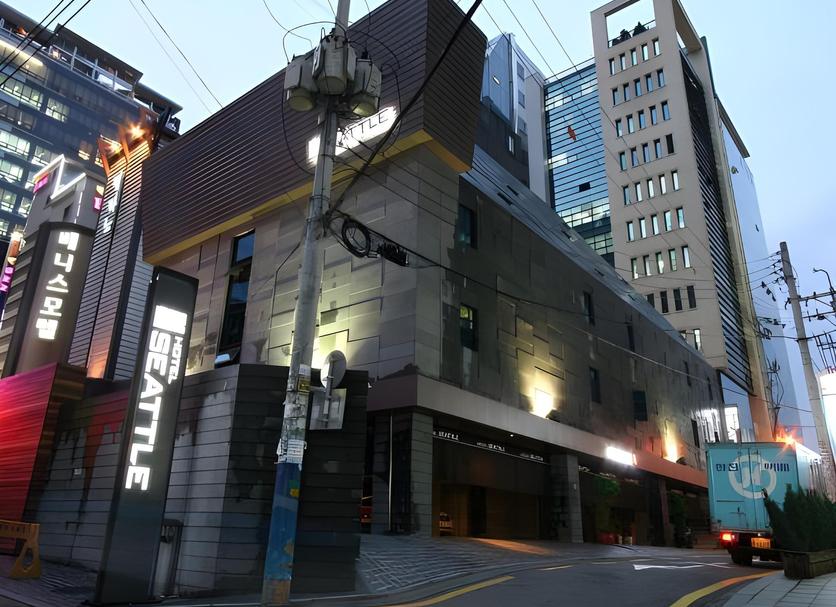 Building Photo