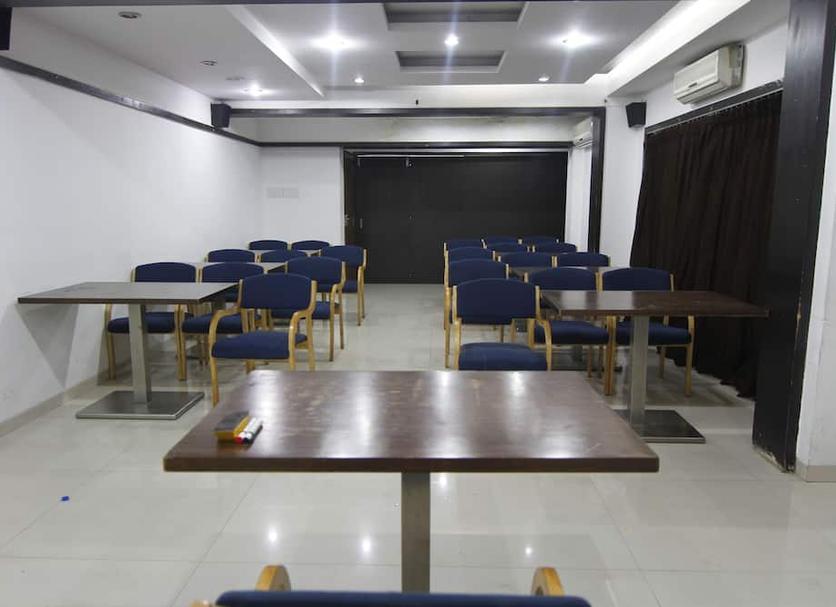 Business center Photo