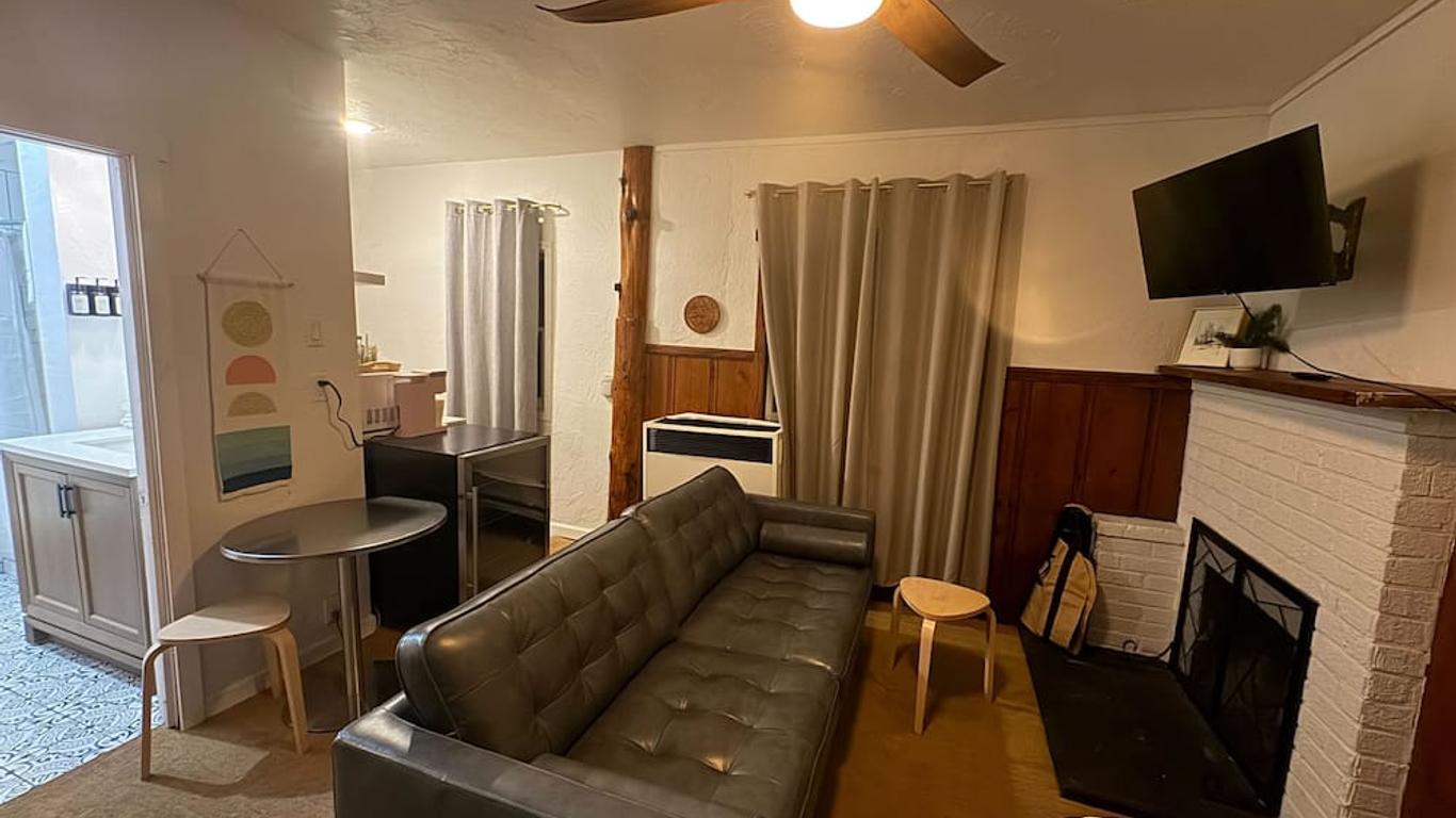 Three Pines Cabins