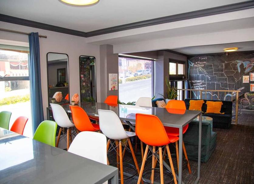 Dining room Photo
