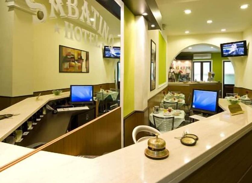 Business center Photo