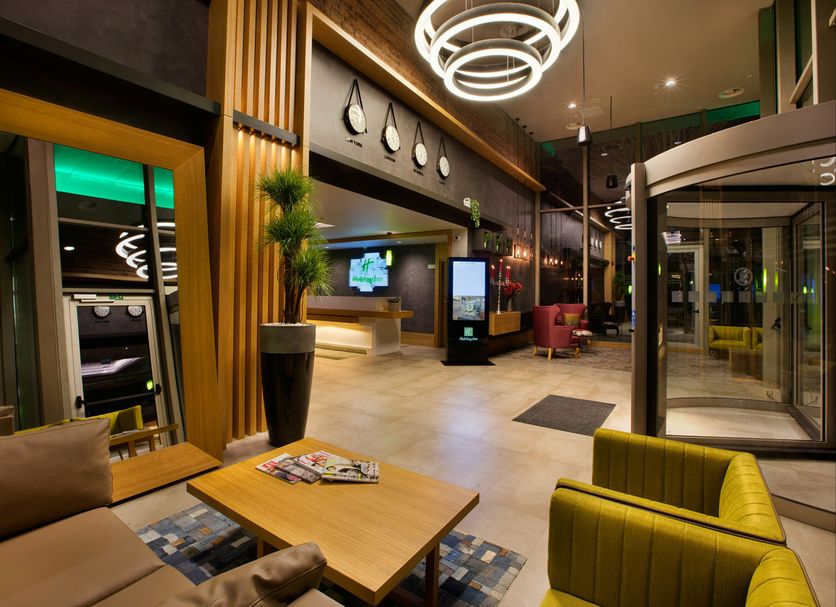 Lobby Photo