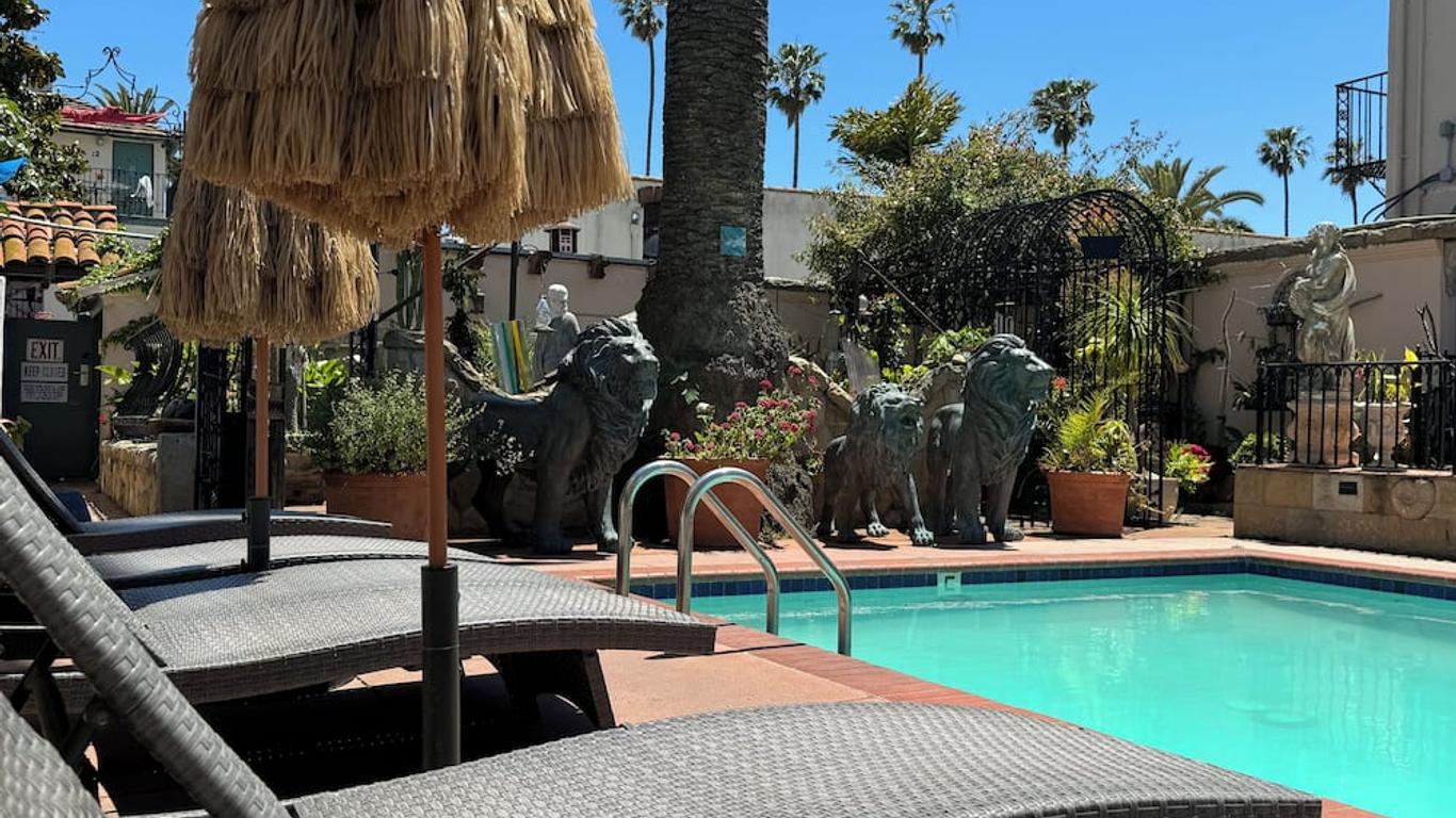 Tide Pool Villas