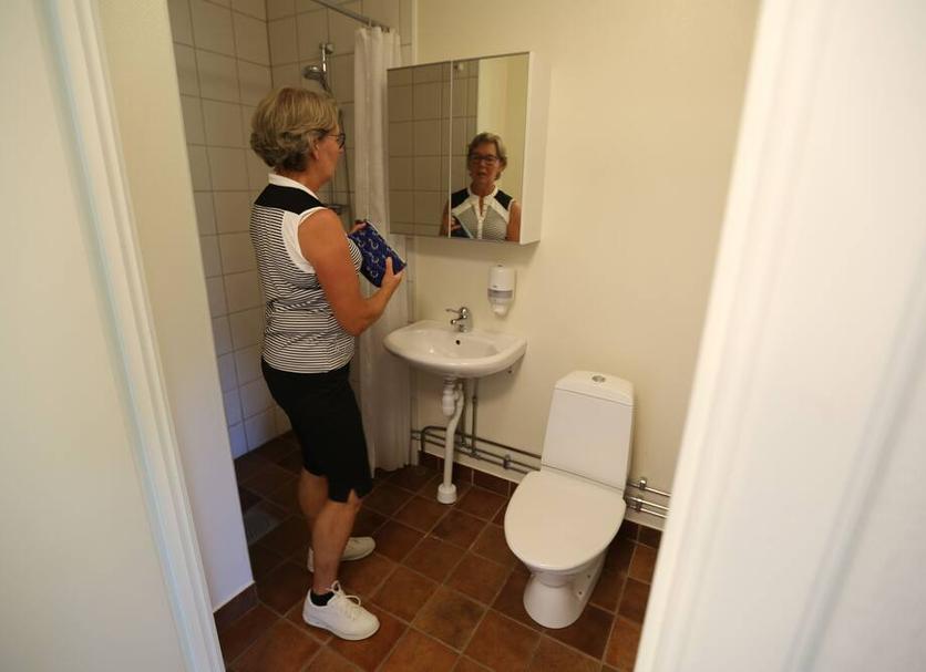Bathroom Photo