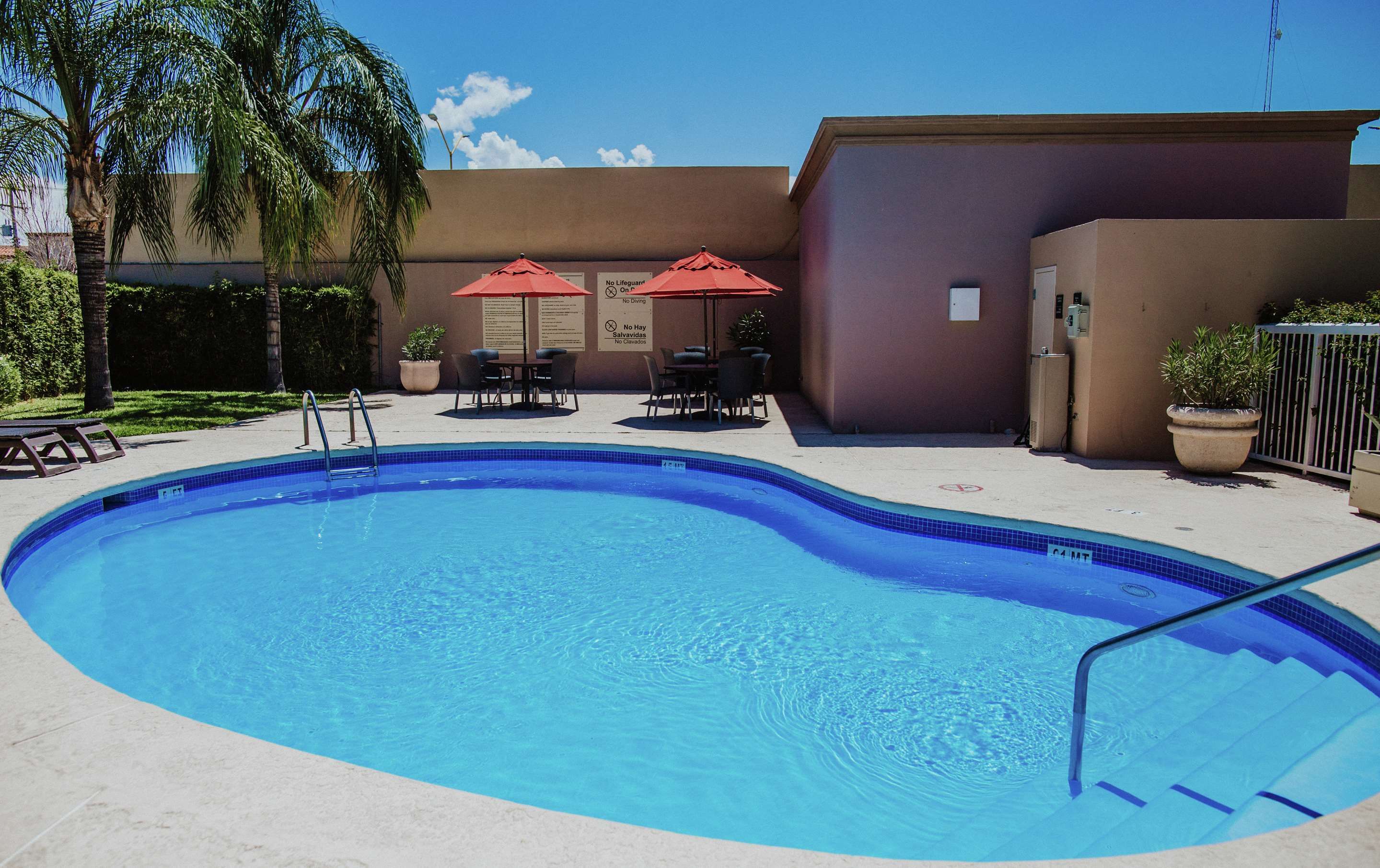 Hampton Inn by Hilton Torreon-Airport Galerias from $39. Torreón Hotel ...