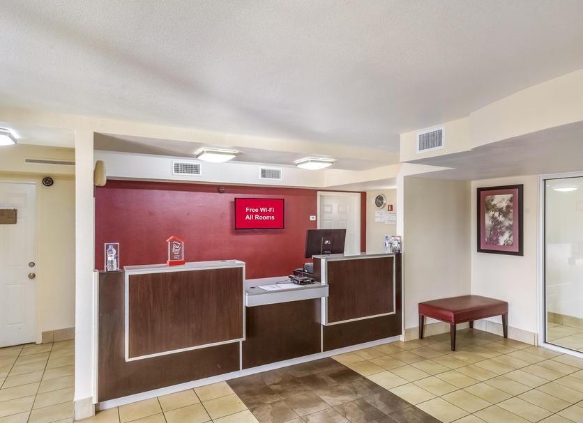 Front desk Photo