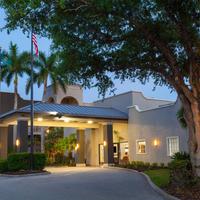 La Quinta Inn & Suites by Wyndham Ft. Myers-Sanibel Gateway