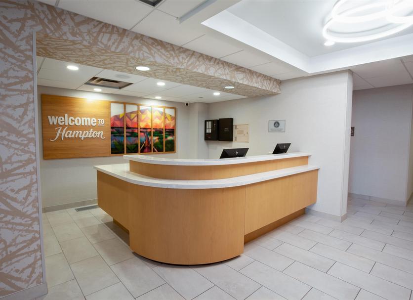 Front desk Photo