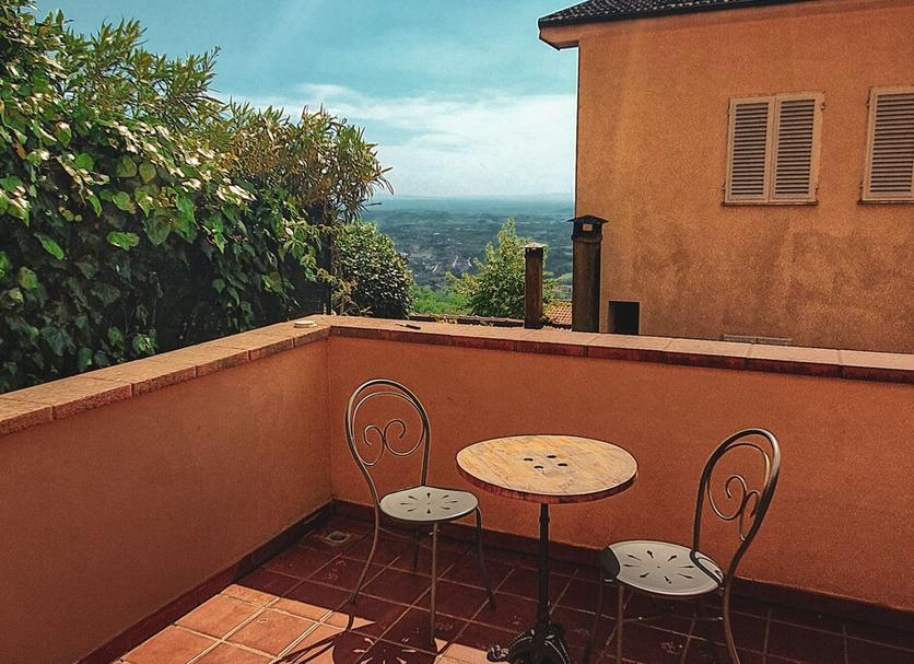 Balcony Photo