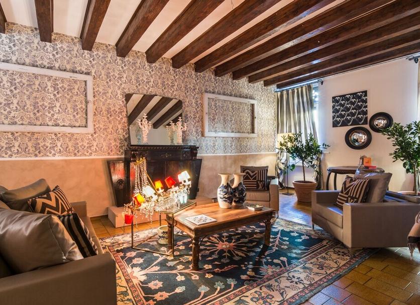 Living room Photo