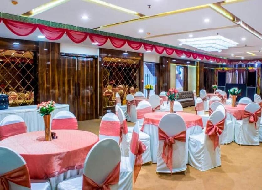 Banquet hall Photo