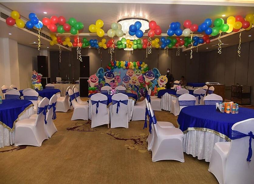 Banquet hall Photo