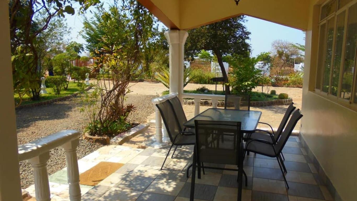 White Rose Lodge
