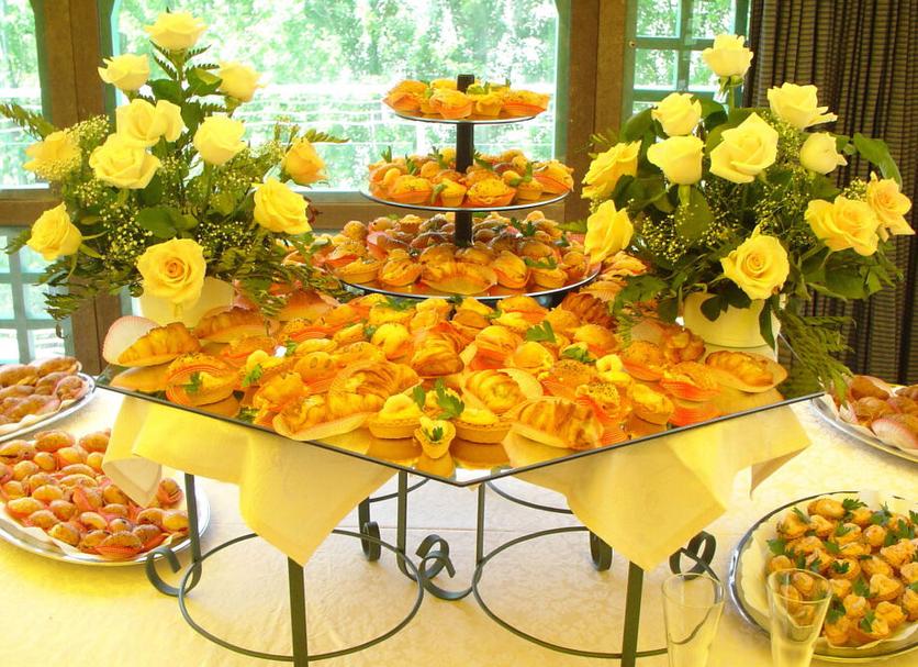 Buffet Photo