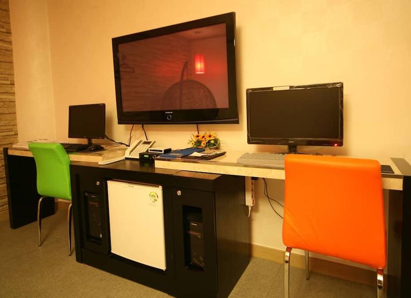 Business center Photo