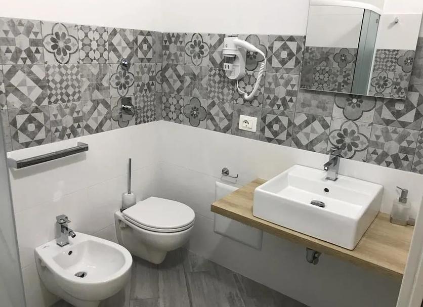 Bathroom Photo