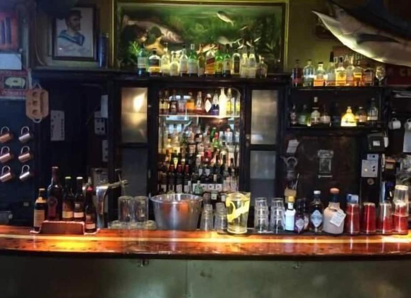 Bar Photo