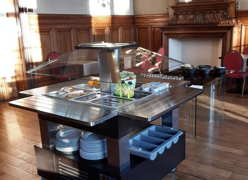 Buffet Photo