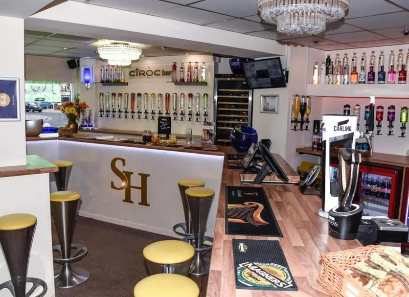 Bar Photo