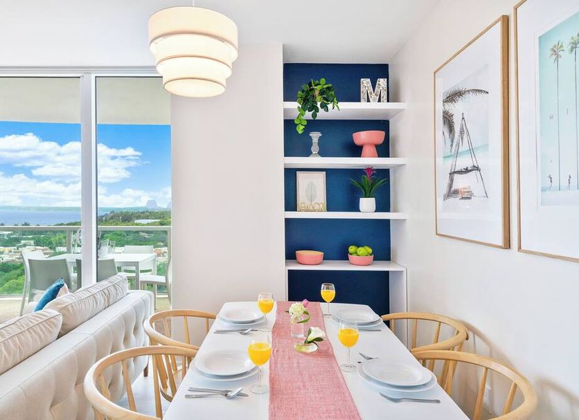 Miami Vacation Rentals - Coconut Grove dining area with balcony ocean view in Miami
