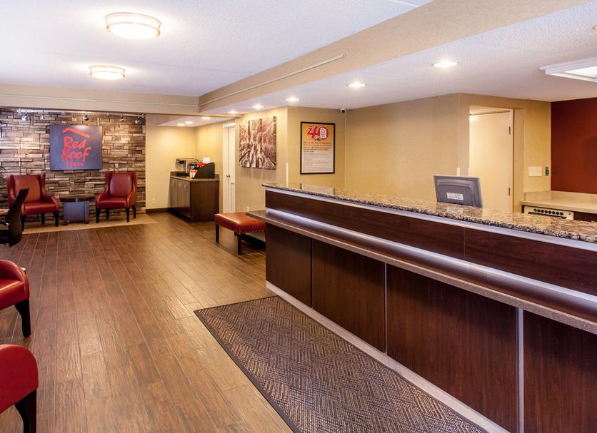 Front desk Photo