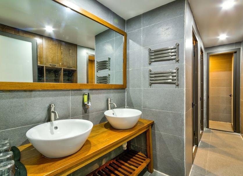 Bathroom Photo