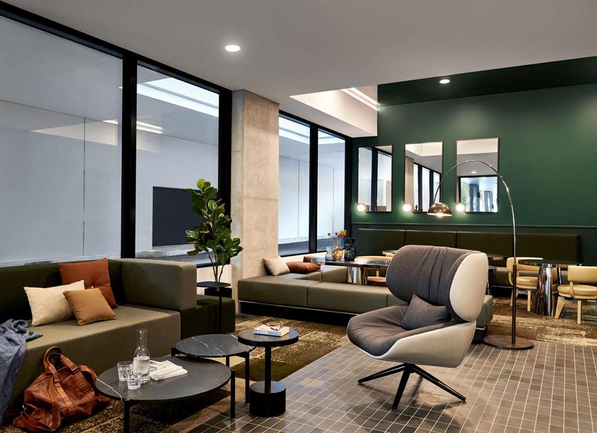 Lounge Photo