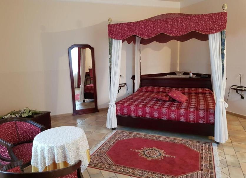 Bedroom Photo