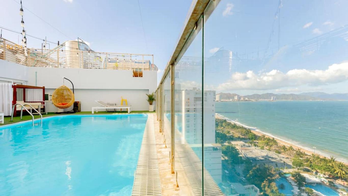 Paris Hotel & Apartment Nha Trang