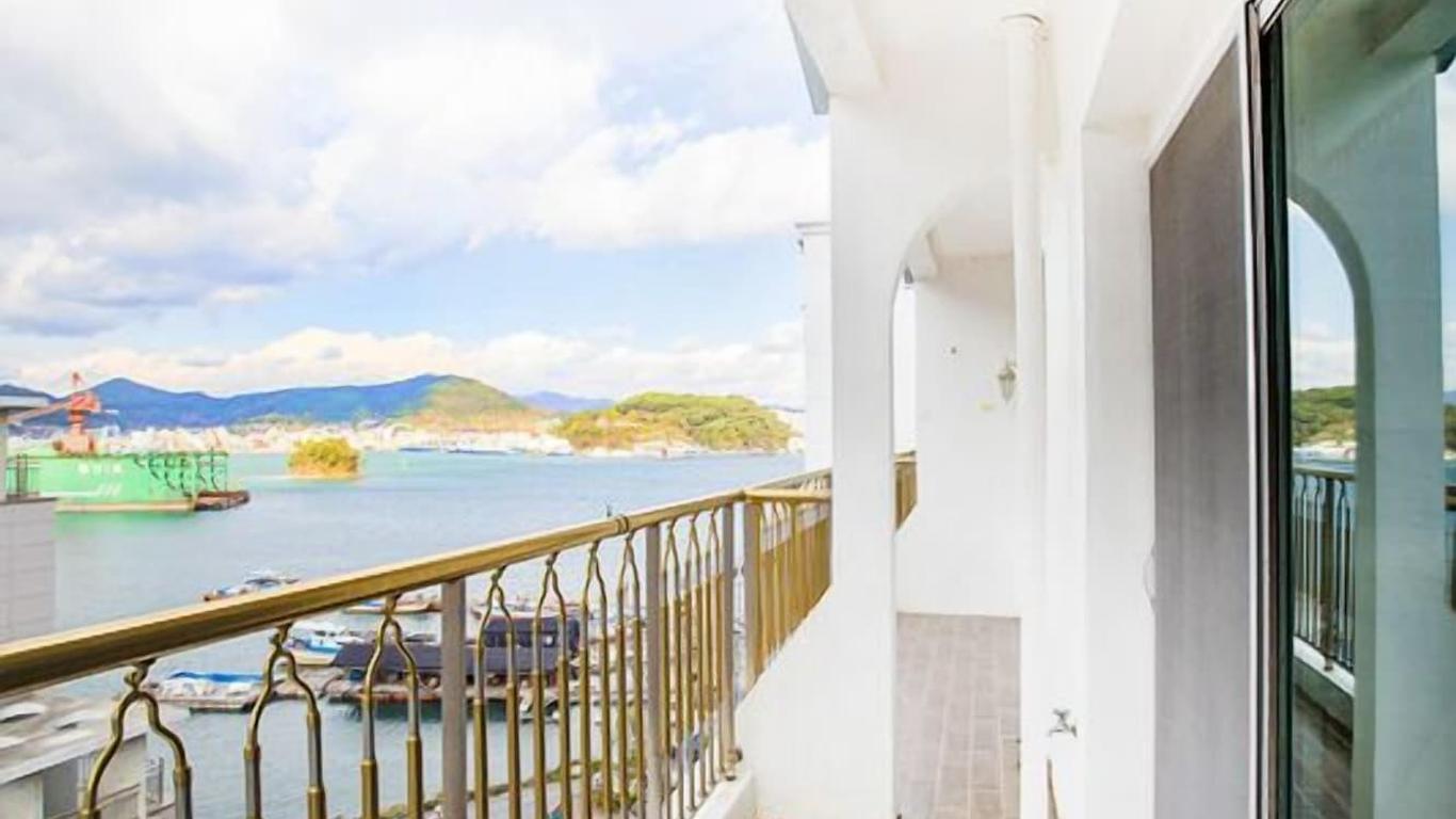Tongyeong Bay Condo Hotel