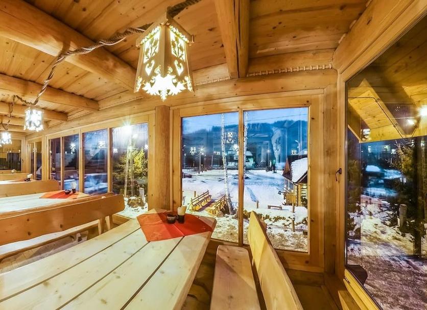 Dining room Photo