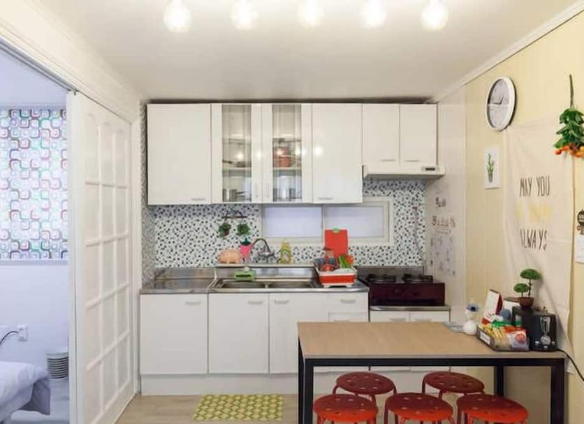 Kitchen Photo