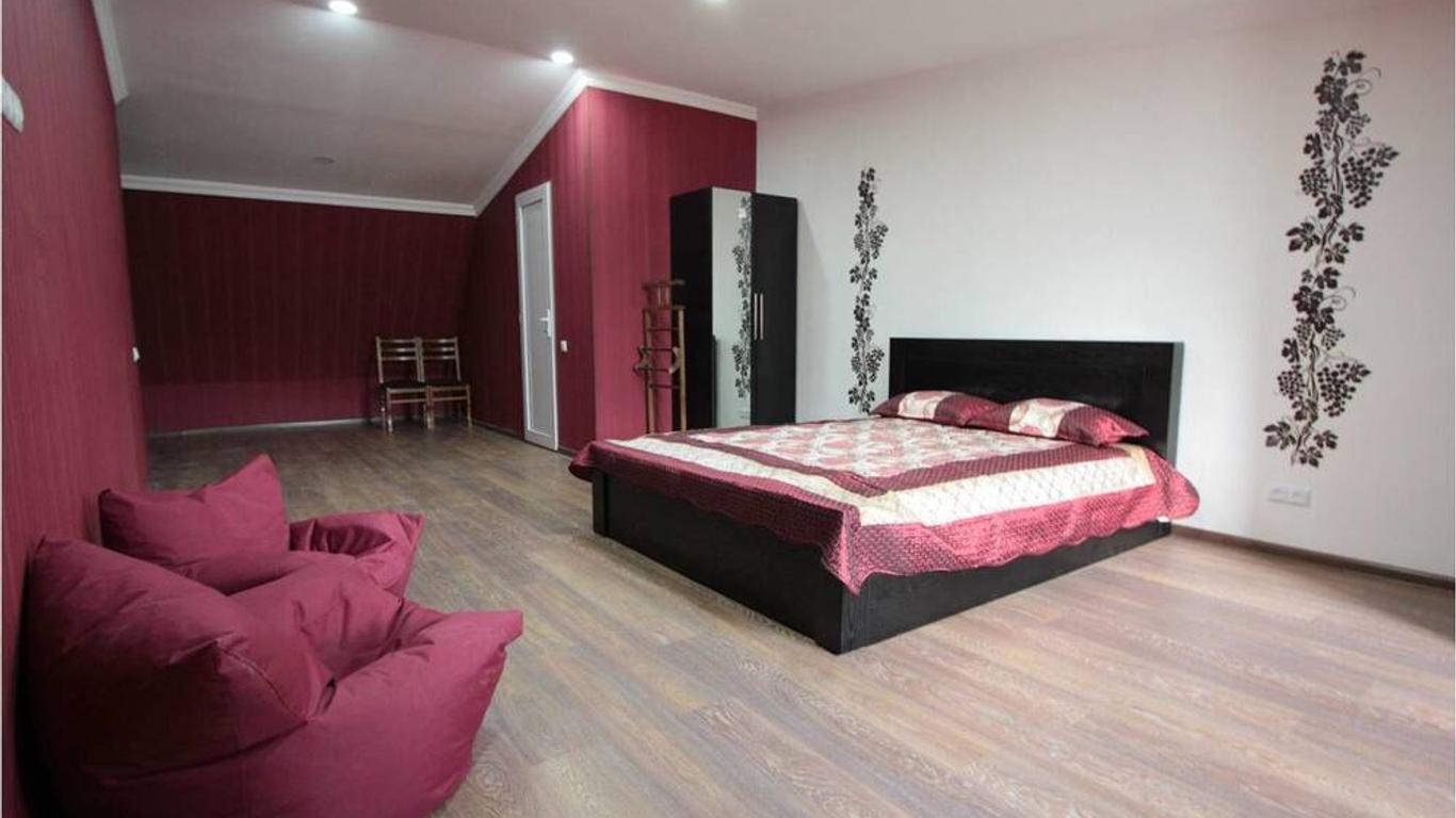 Hotel Vazi