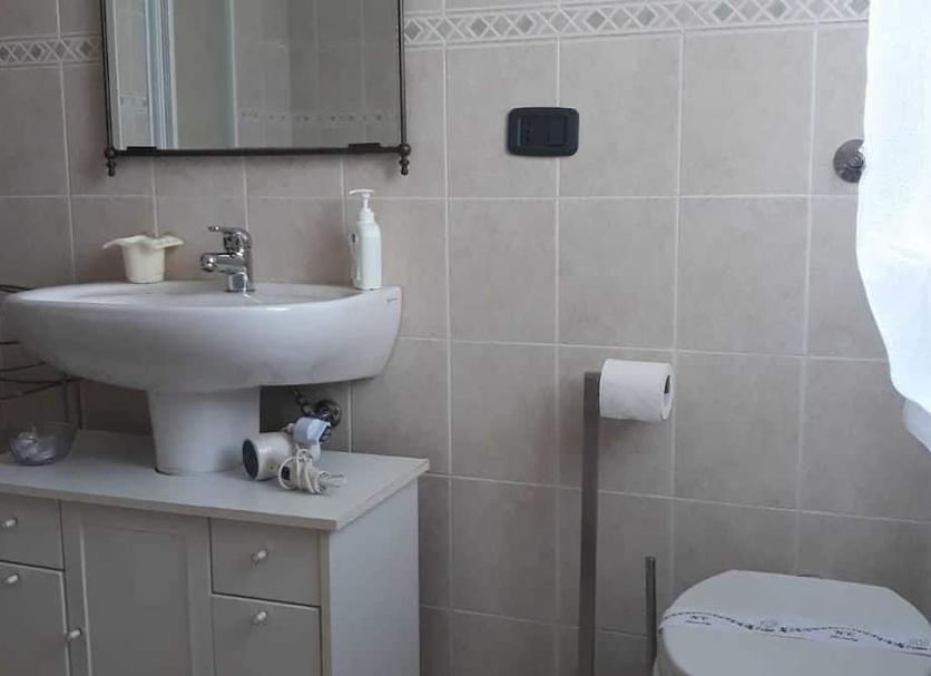 Bathroom Photo