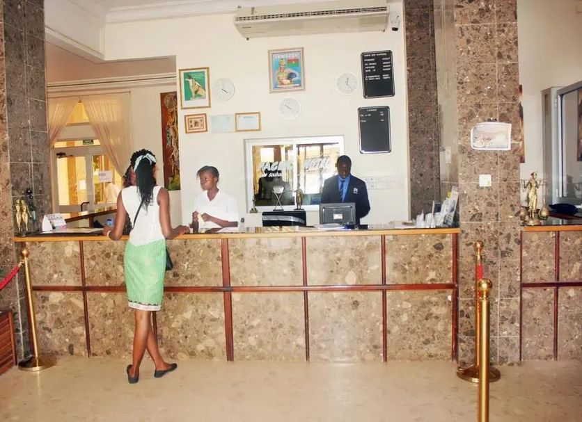 Front desk Photo