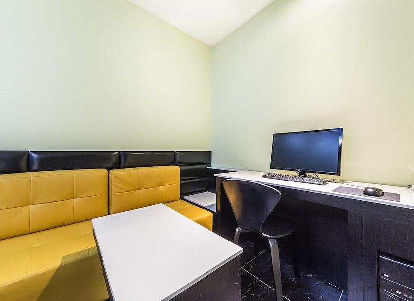 Business center Photo