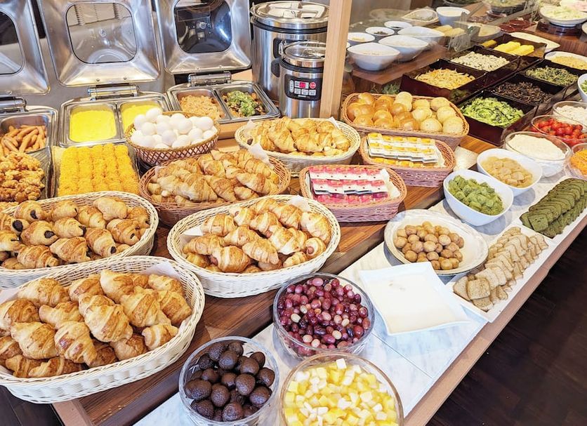 Buffet Photo