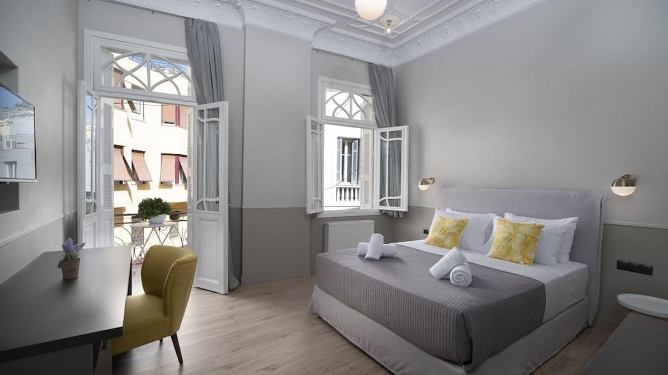 Plaka Arch Suites