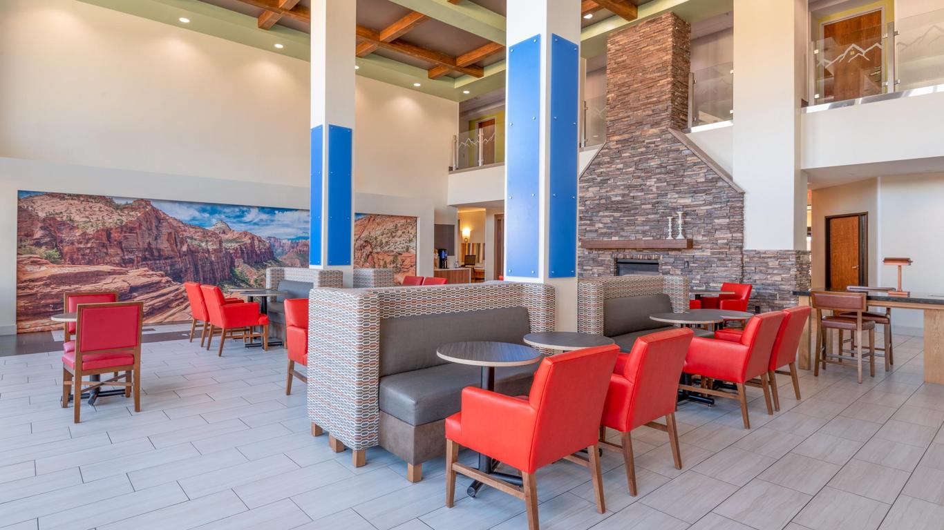 Holiday Inn Express & Suites St. George North - Zion