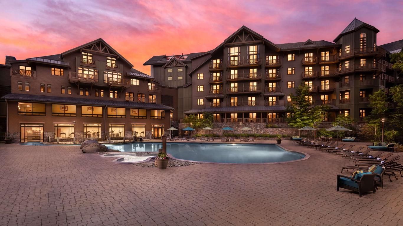 The Lodge at Spruce Peak from $319. Stowe Hotel Deals & Reviews - KAYAK
