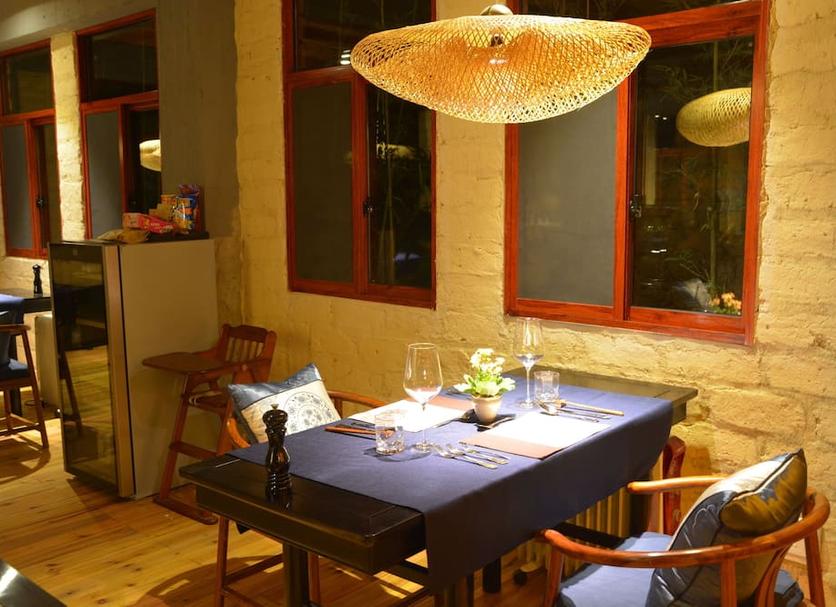 Restaurant Photo