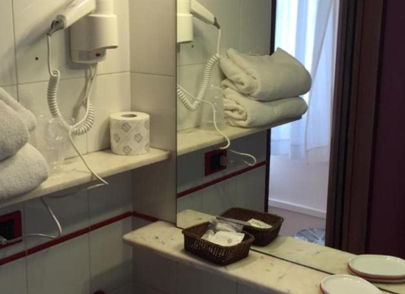 Room amenity Photo